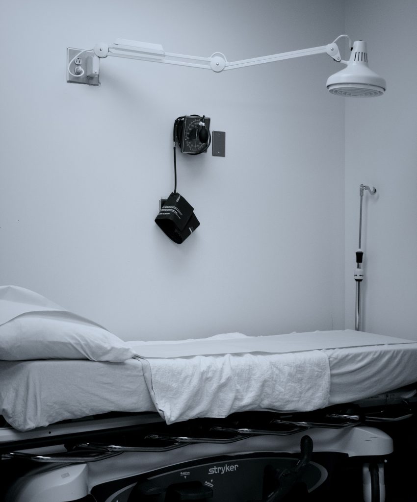 Medical-bed-rental
